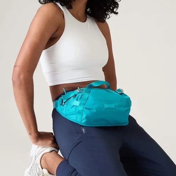 Athleta EXCURSION LARGE BELT BAG Teal - Picture 4 of 5